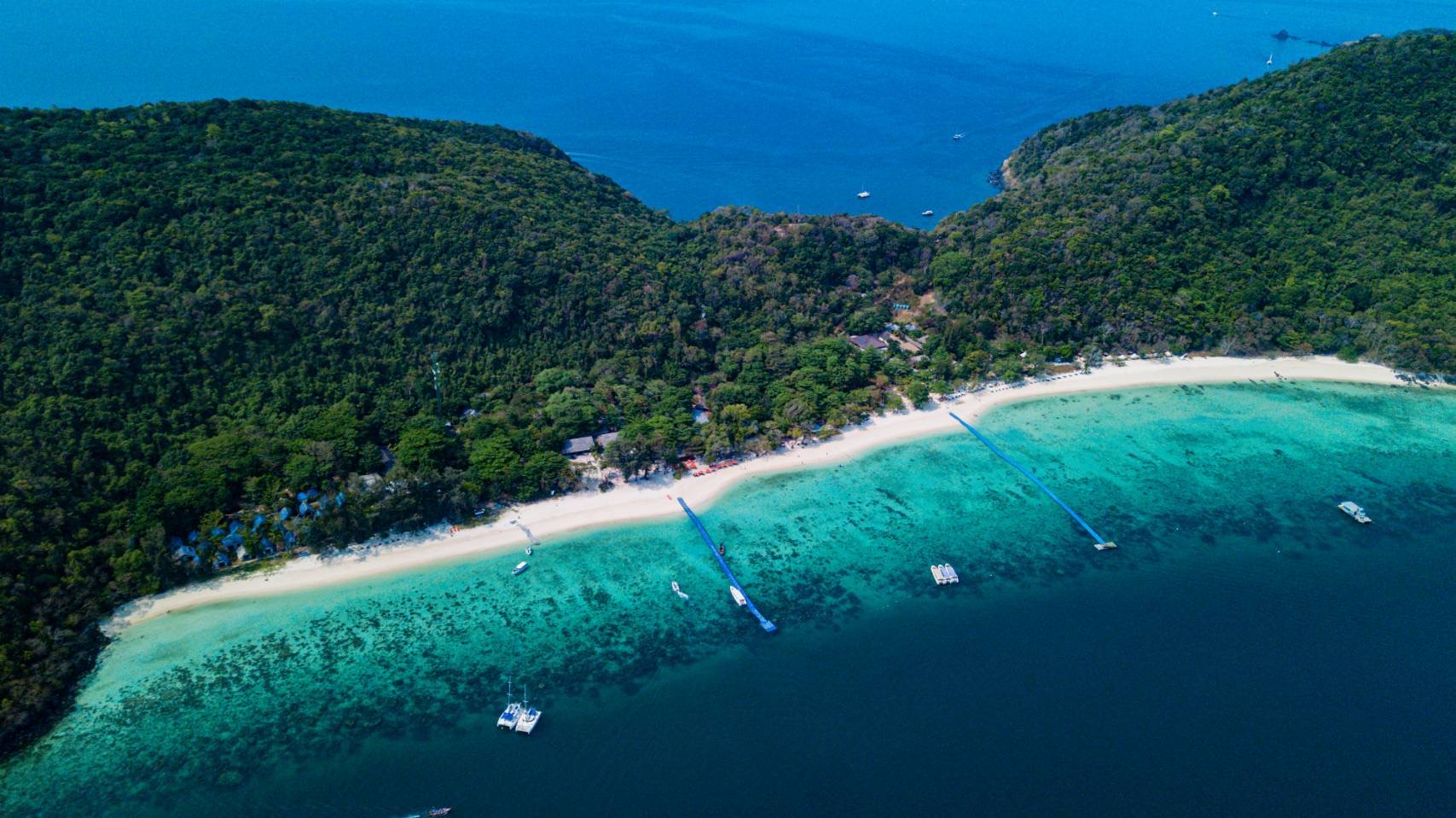 Coral Island - Kahung Beach Full Day by Speedboat (Sea Sports Available)