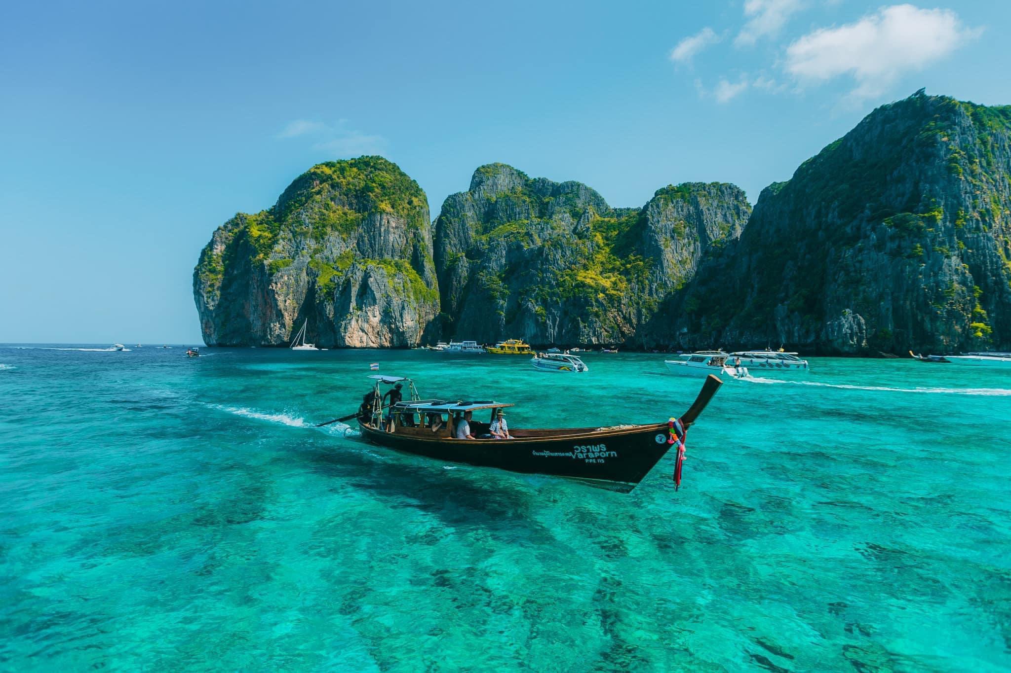 Phi Phi + Maya Bay + Bamboo Island + Join Longtail Boat Tour By Premium Speedboat