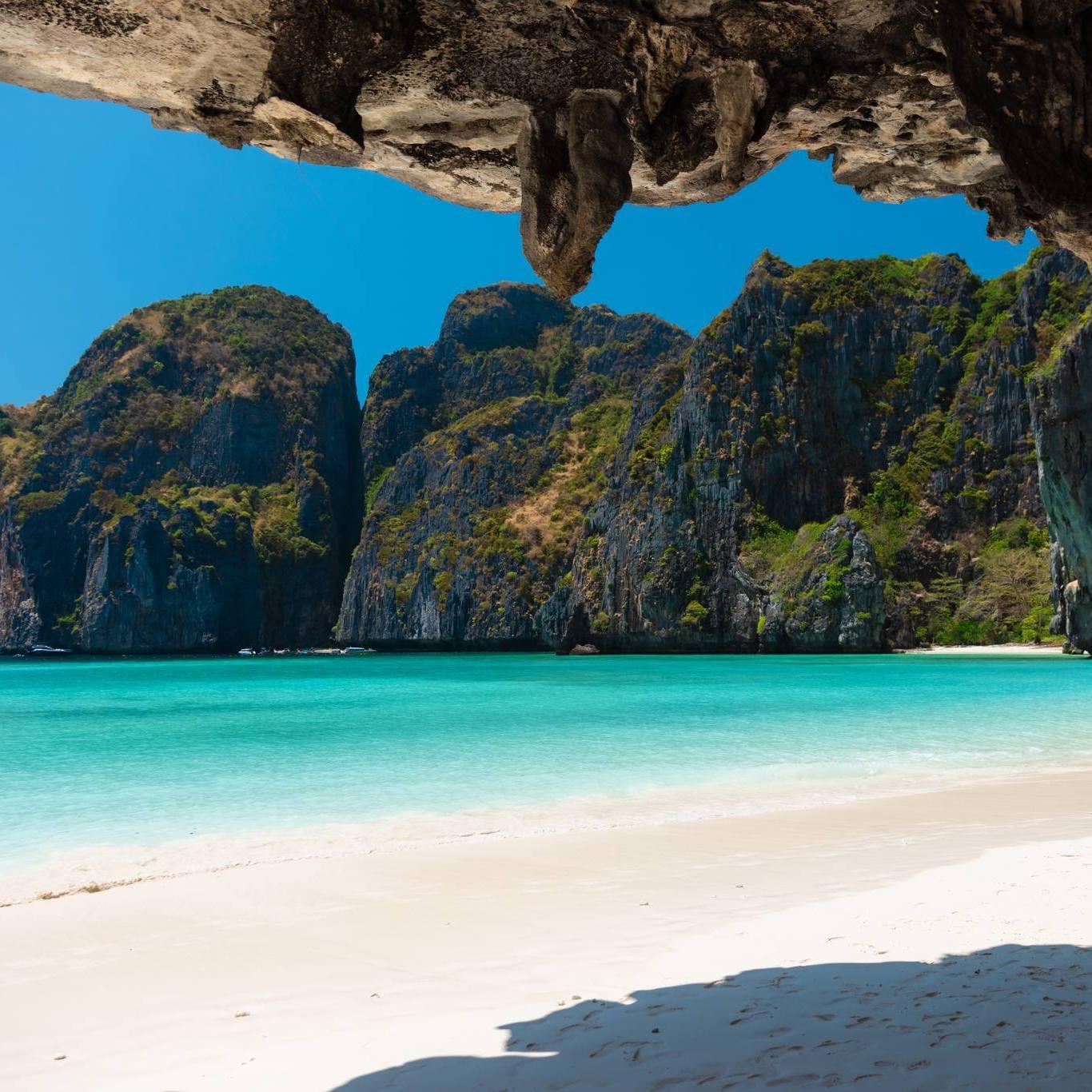 Phi Phi + Maya Bay + Bamboo Island + Join Longtail Boat Tour By Premium Speedboat